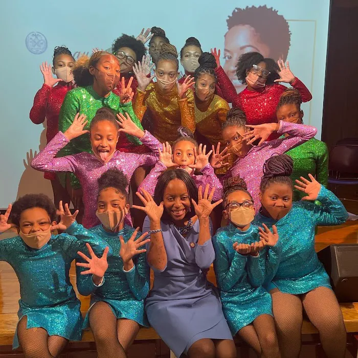 Edge School of the Arts Picture 9