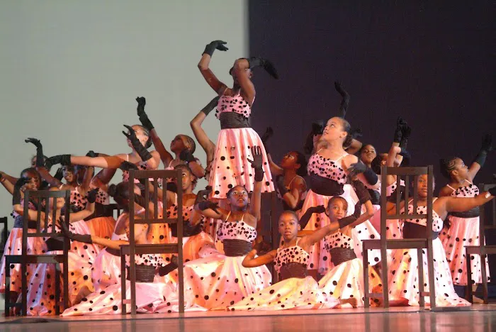 Edge School of the Arts Picture 2