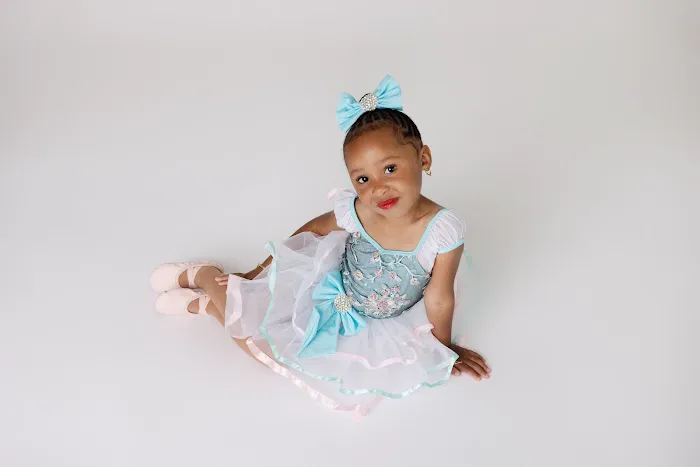 Bedazzle Dance Studio Picture 2