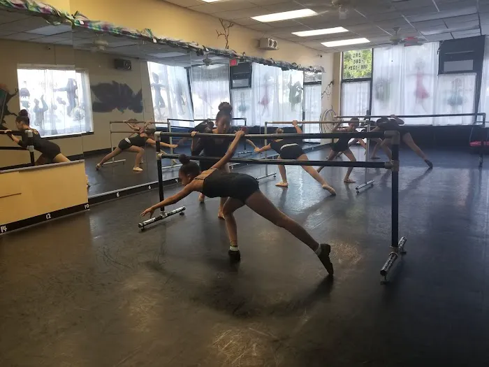 Visions Dance Studio LLC Picture 4