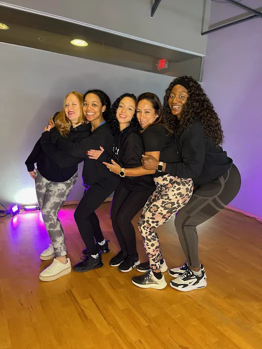 Real Rhythm Dance and Fitness Picture 2