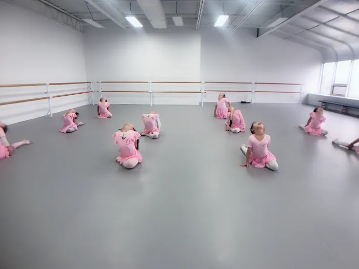 Star Ray Dance Studio Picture 8