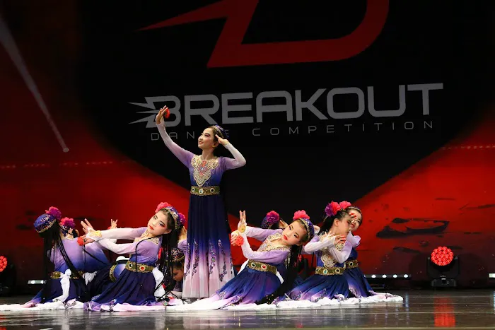 Dance For The People 舞蹈工作室Inc Picture 6