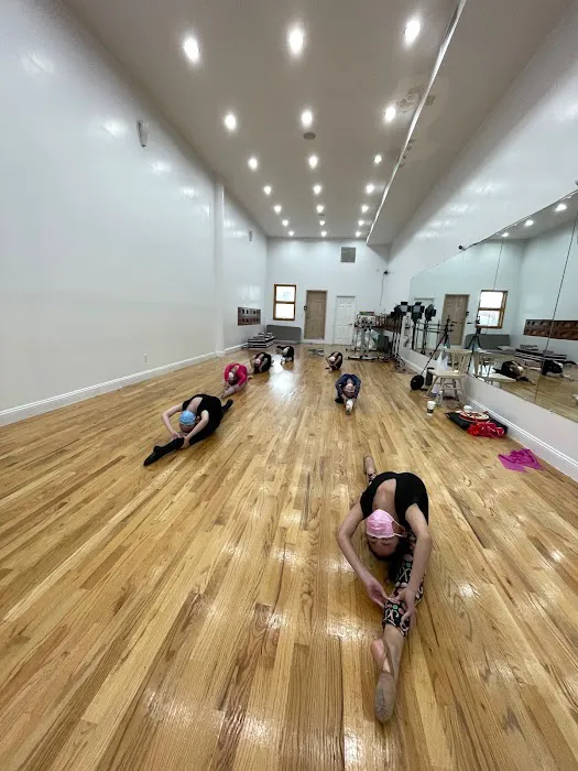 Dance For The People 舞蹈工作室Inc Picture 10