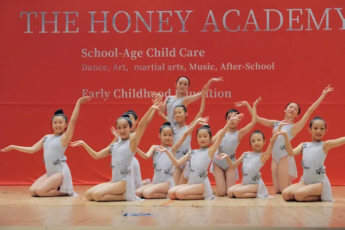Honey Academy [Flushing | Children's Dance, Art, Music, After-School Program] Picture 5