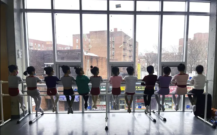 Honey Academy [Flushing | Children's Dance, Art, Music, After-School Program] Picture 2
