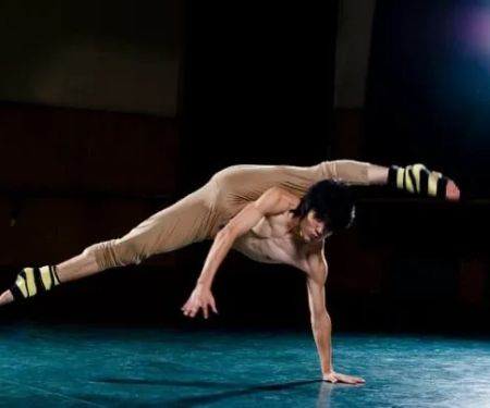 Grant Dance Arts Center 艺轩舞蹈艺术中心