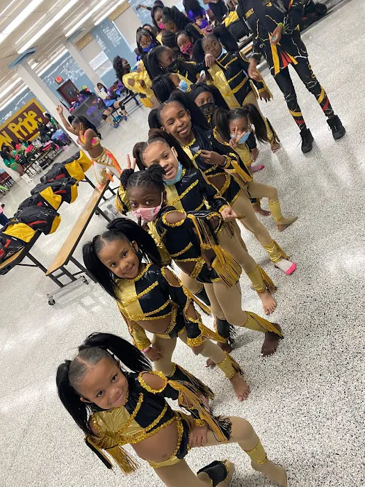 HOUSE OF GOLD DANCE ACADEMY: THE GOLDEN DANCERETTES Picture 1