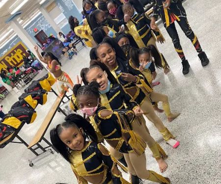 HOUSE OF GOLD DANCE ACADEMY: THE GOLDEN DANCERETTES