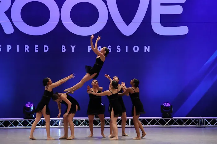 Danielle Peyton Dance Company Picture 6