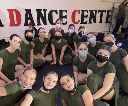 i KADA Dance Center