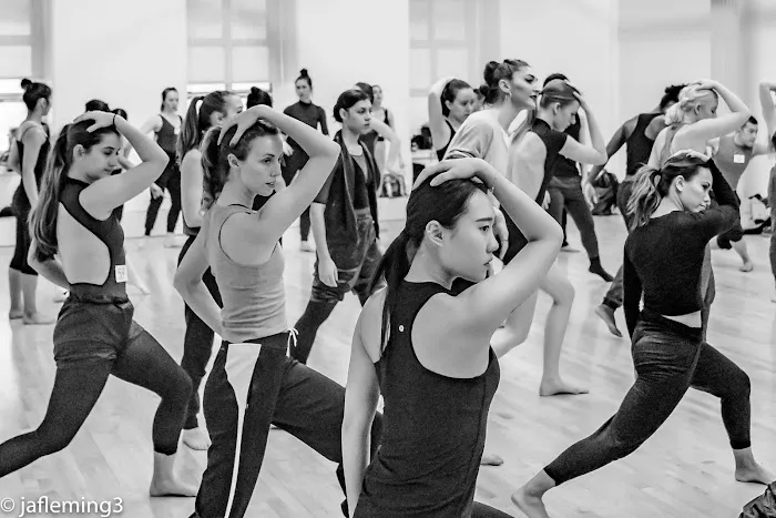 i KADA Dance Center Picture 7