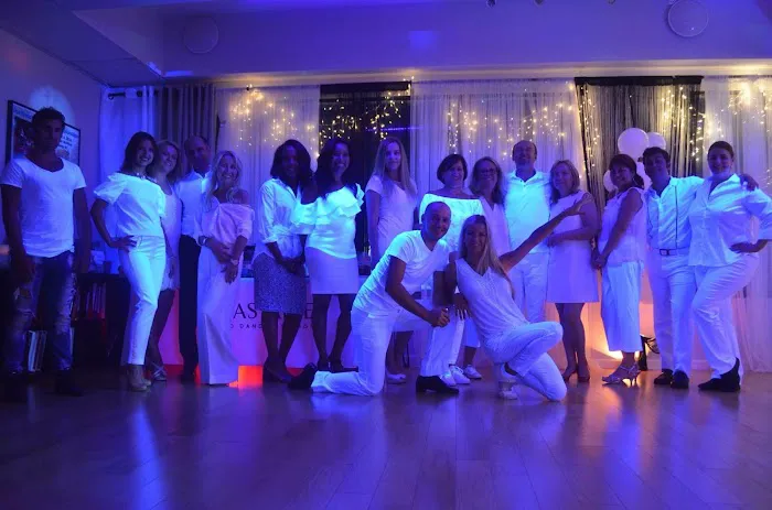 Fred Astaire Dance Studios - Staten Island Central Picture 8