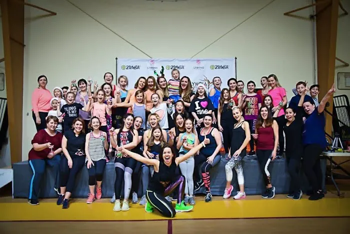 Basic Ballroom Dance Studio Picture 8