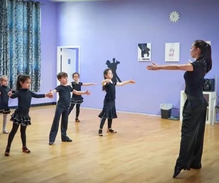 Basic Ballroom Dance Studio