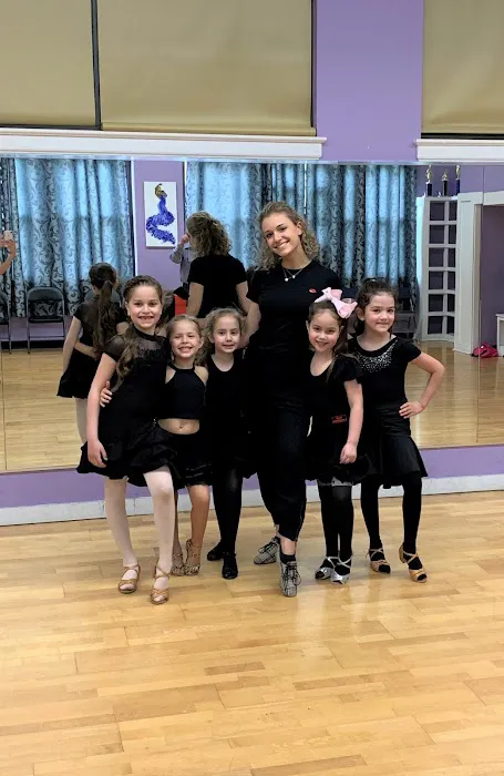 Basic Ballroom Dance Studio Picture 2