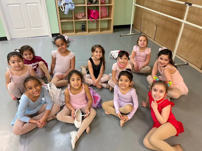 Susie Karlik's Dance Sensation Picture 10