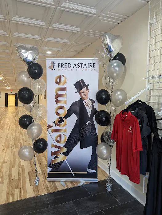 Fred Astaire Dance Studios Picture 3