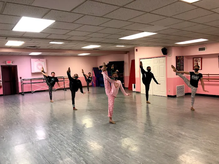 Starz Performing Arts Academy Picture 8