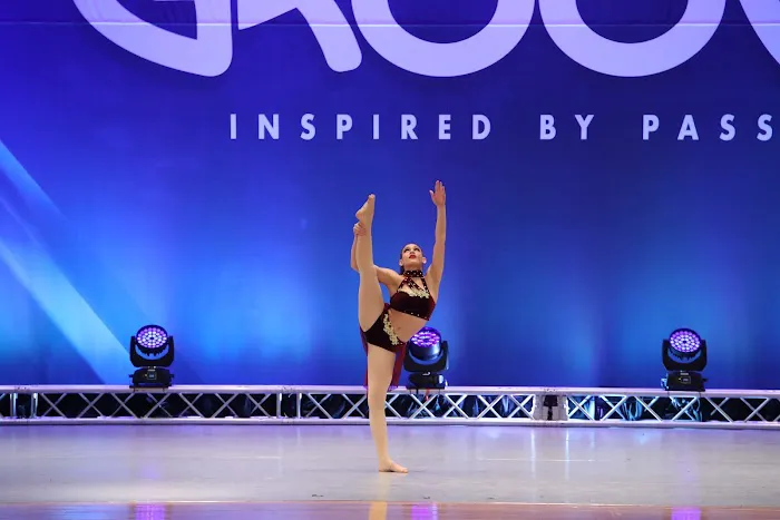 X-Quisite House of Dance Picture 7