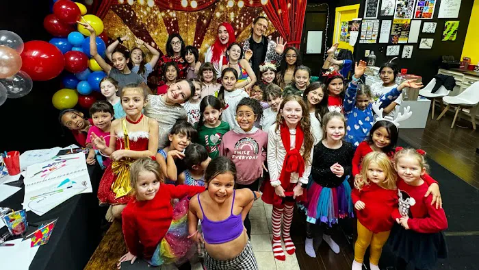 Black & Yellow Dance and Circus School Picture 5