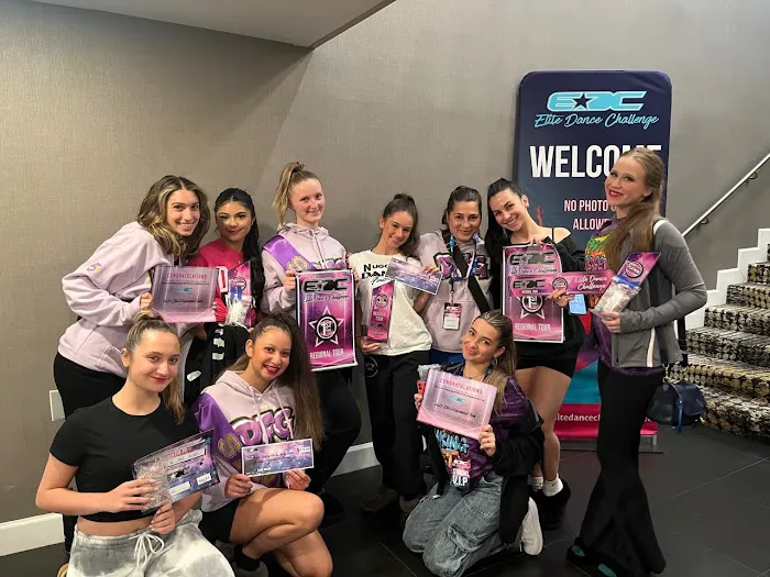 Dance Factory Picture 5