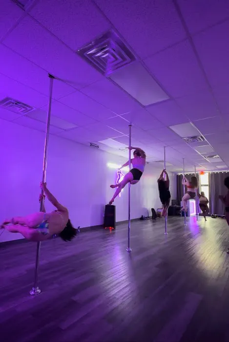 Purple Kisses Pole Fitness Picture 2