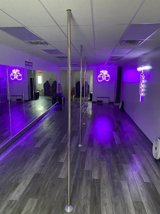 Purple Kisses Pole Fitness Picture 3