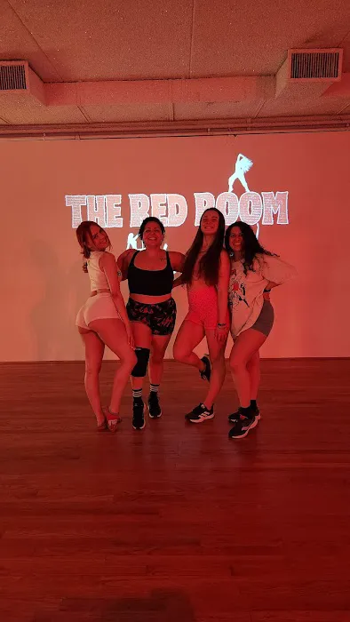 The Red Room Studio Picture 5