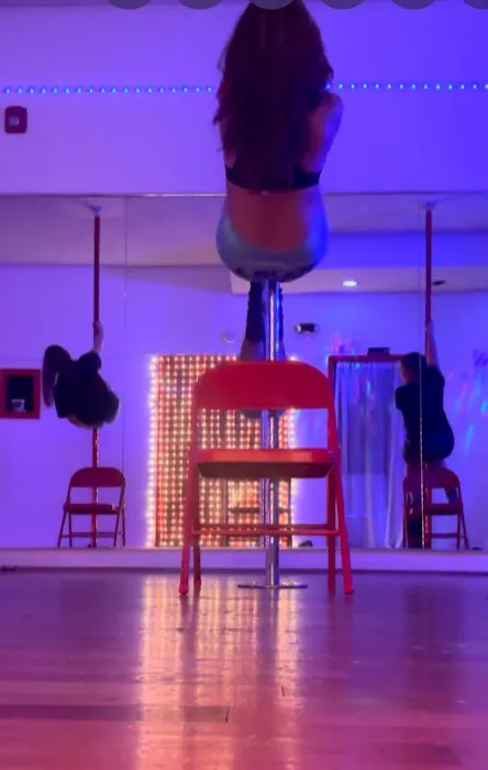 The Red Room Studio Picture 2