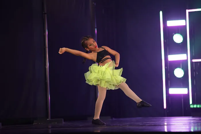 Progressive Dance Studio Picture 10