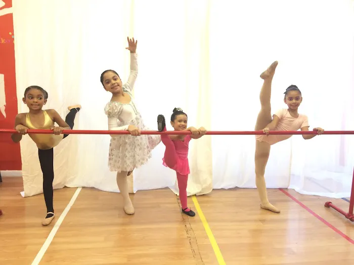 TamiCo. Dancing Picture 2