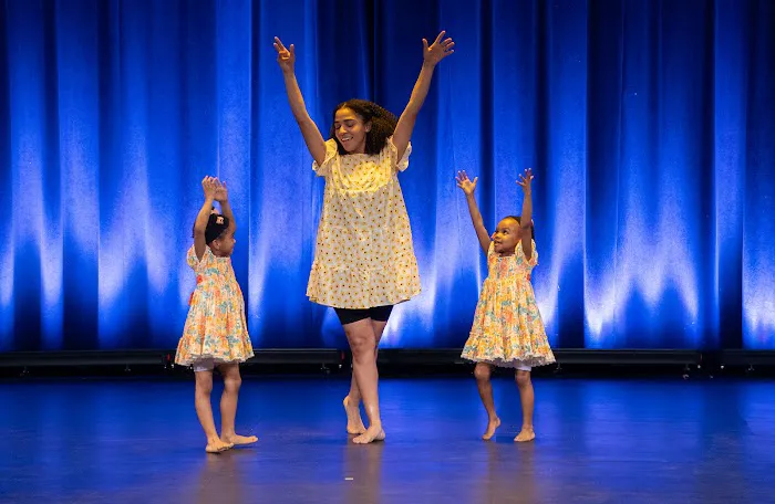 Center for Modern Dance Education Picture 7