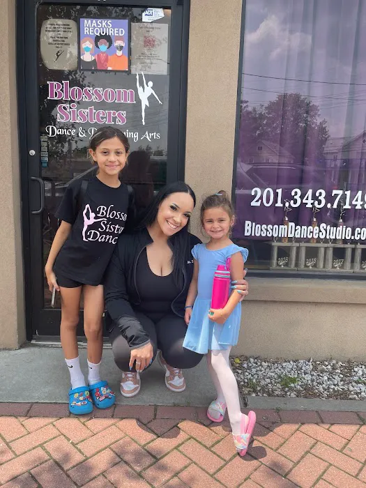 Blossom Sisters Dance & Performing Arts Picture 10