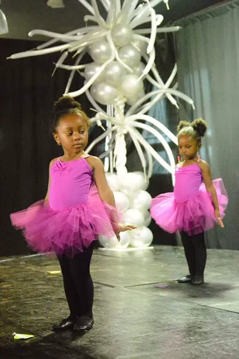 Layla's Dance and Drum Picture 5