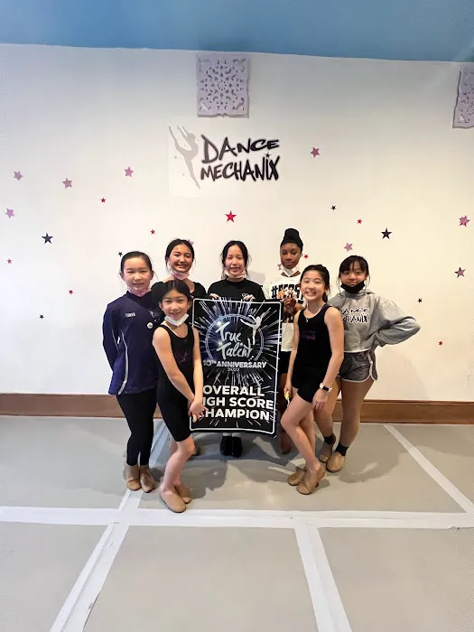 Dance Mechanix Picture 10