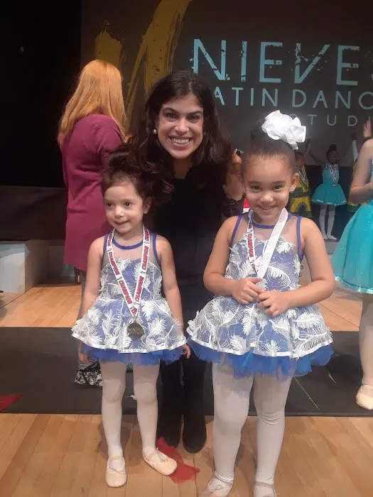 Nieves Latin Dance Studio Picture 4