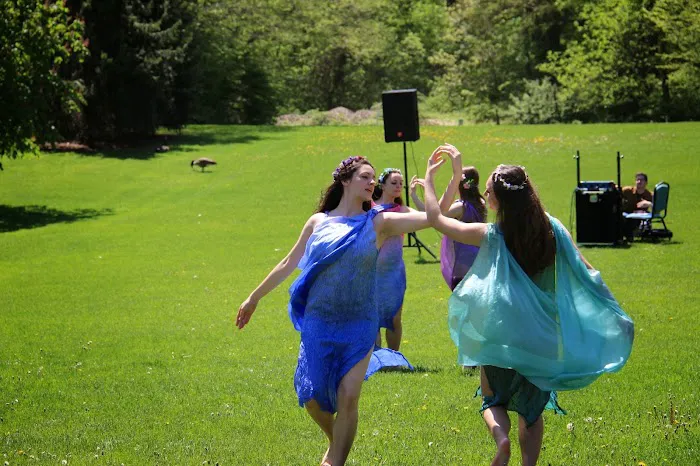Children Dancing Picture 8