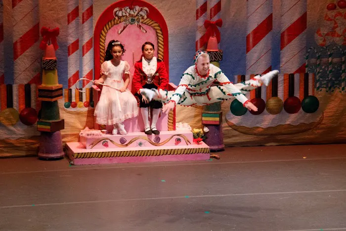 LEGGZ LTD. Picture 1