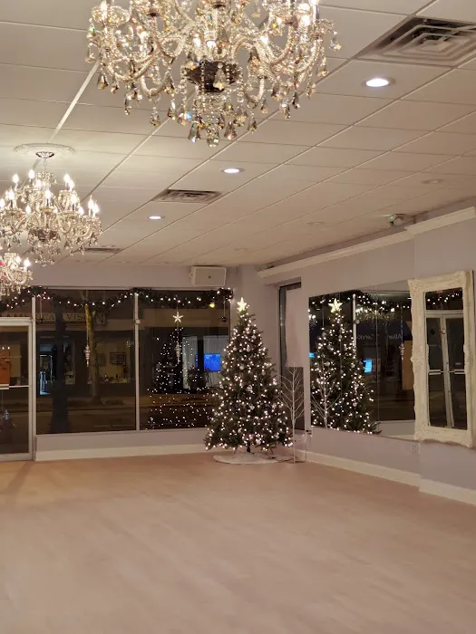 Fred Astaire Dance Studios - Garden City Picture 5