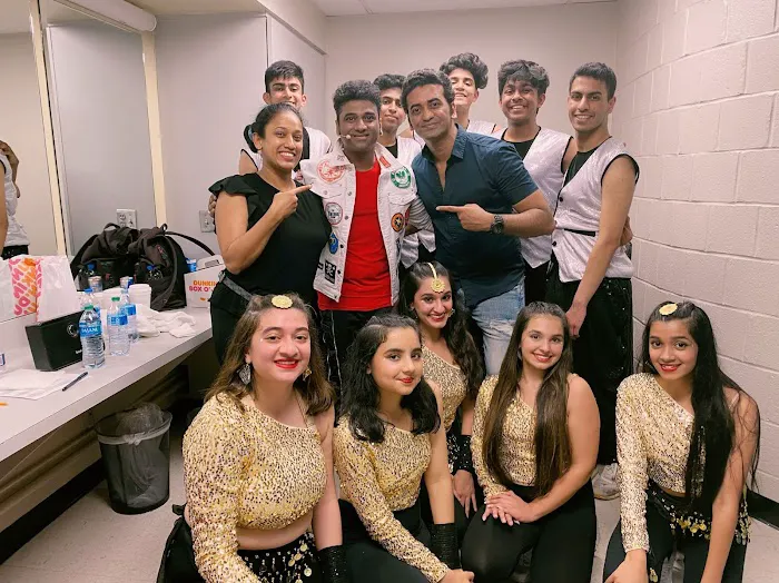 Rudra Dance Academy - Bollywood, Hip-Hop, Indian Semi-Classical, Folk Dance School Picture 7