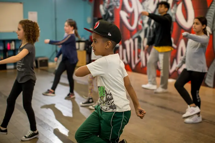 Grooves Unlimited Dance Studio Picture 9