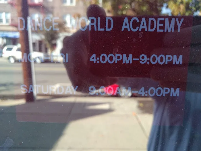 Dance World Academy Picture 1
