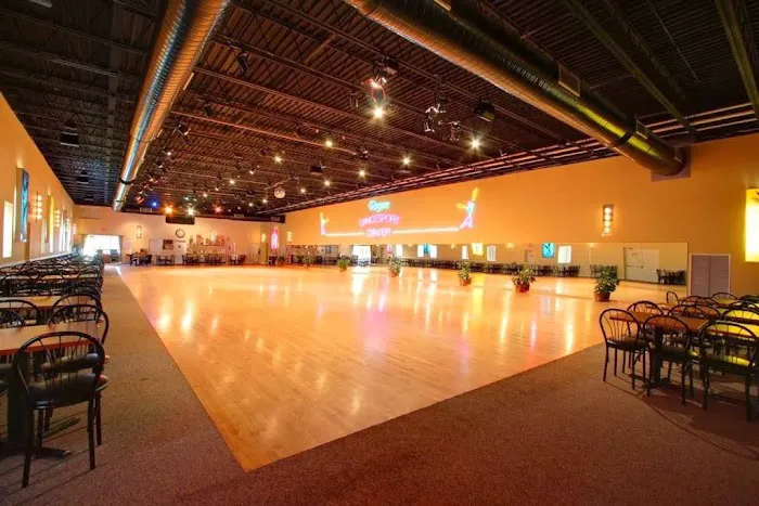 Rogers Dance Center Picture 5