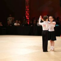 Dance Evolution Club ico
