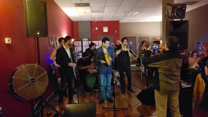 Alma Montuno Latin Dance, LLC Picture 10