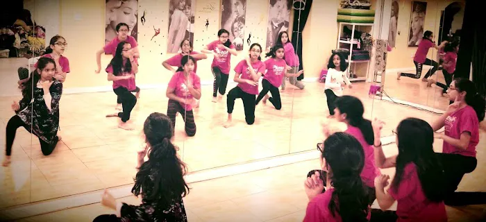 Sonalee's Dance Studio Picture 2