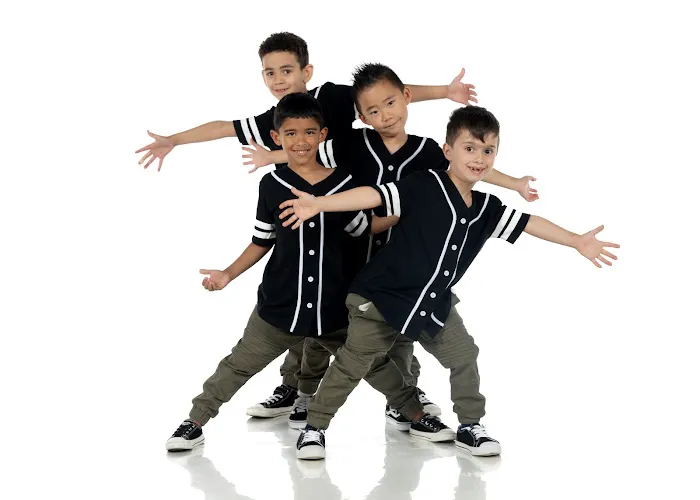 Mariann's School of Dance Picture 4