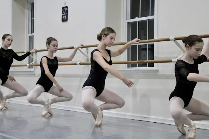 HeART in Motion Studio Picture 3