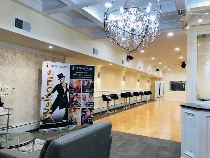 Fred Astaire Dance Studios Picture 9
